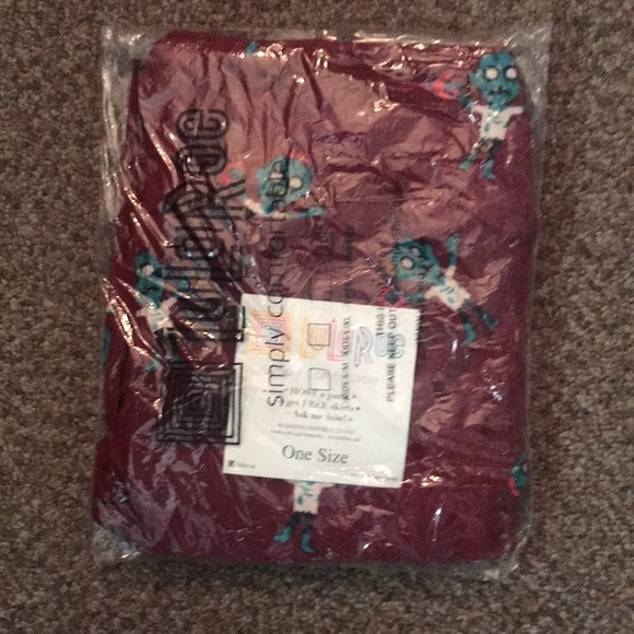 🆕 LuLaRoe OS Buttery Soft Halloween 🧟♂️ Leggings - Picture 7 of 8